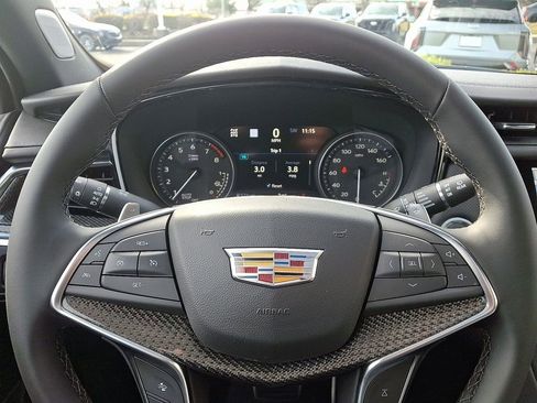 New 2026 Cadillac XT5 Sportv image 9