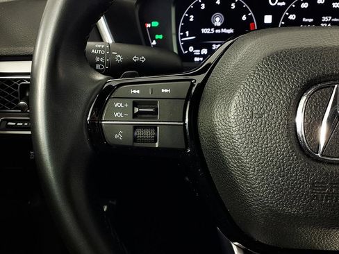 Used 2025 Acura Integra FWD image 19