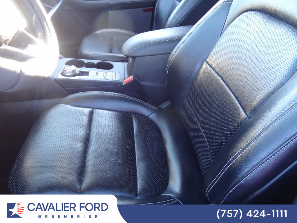 Used 2021 Ford Escape SEL AWD/4WD image 5