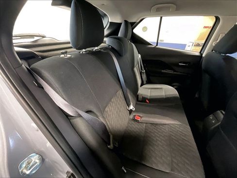 Used 2024 Nissan Kicks SV FWD image 16