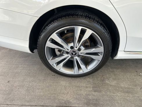 Used 2018 Mercedes-Benz C 300 4MATIC Sedan image 18