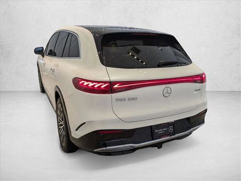 Certified 2023 Mercedes-Benz EQS 580 4MATIC SUV image 7