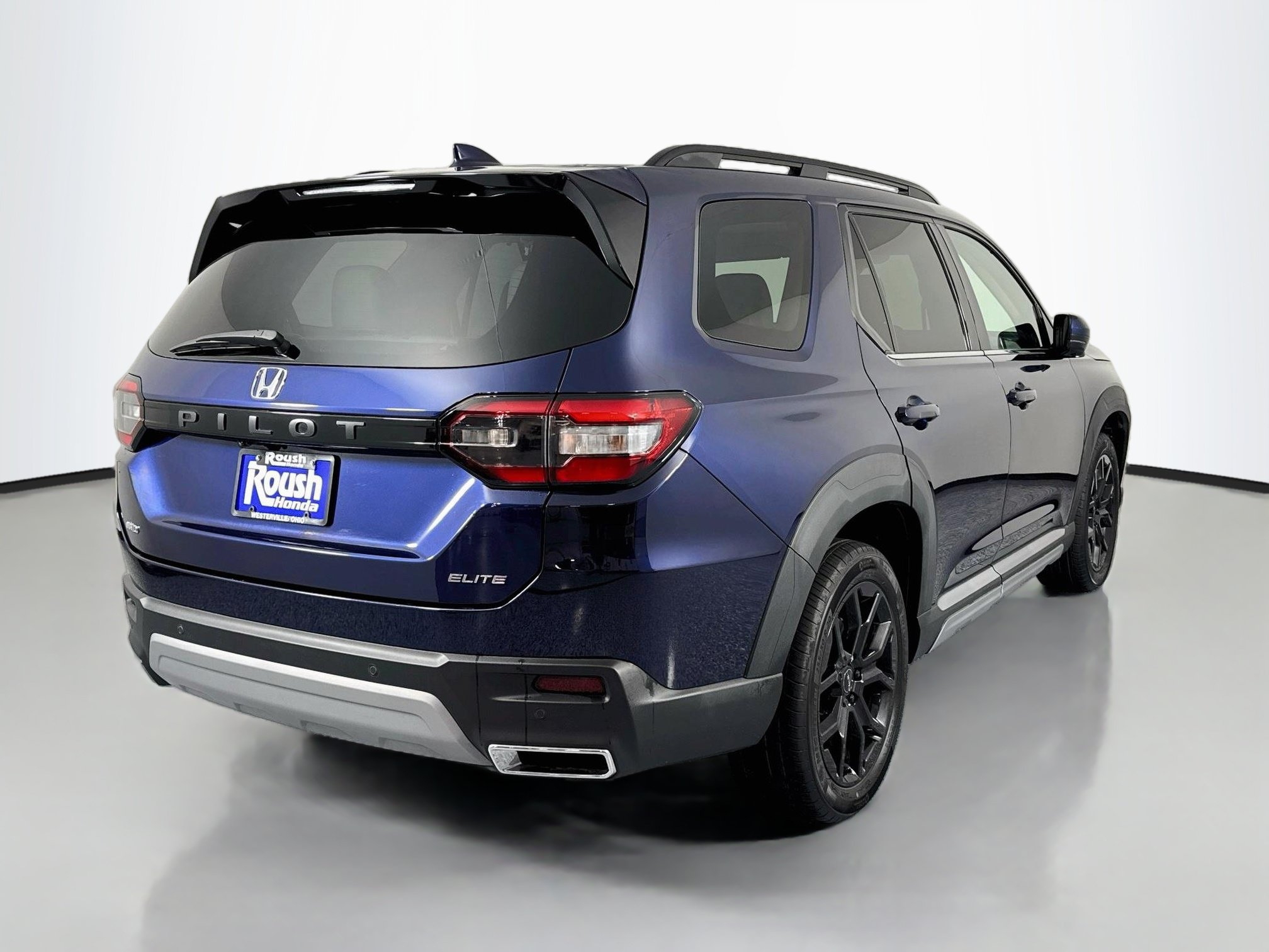 Certified 2025 Honda Pilot Elite image 5