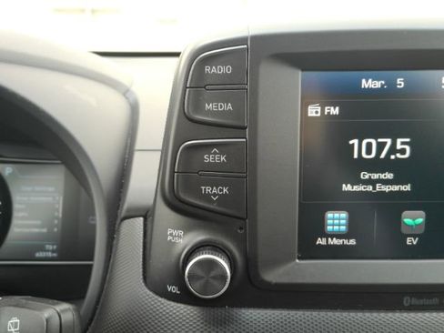 Used 2019 Hyundai Kona SEL image 39