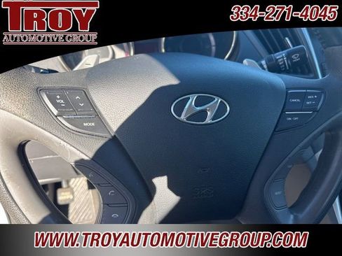 Used 2013 Hyundai Sonata SE image 40
