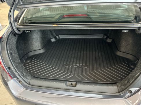 Used 2019 Honda Civic Sport image 16