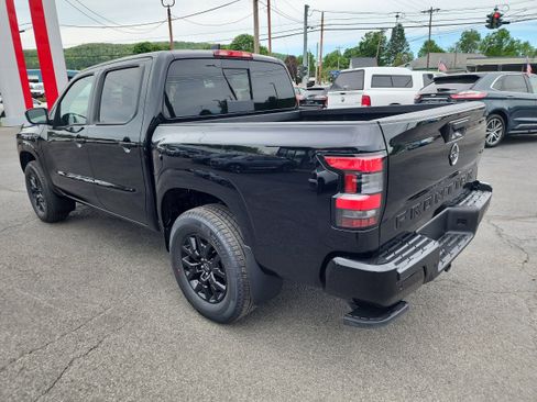 New 2026 Nissan Frontier SV AWD/4WD image 6