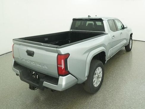 New 2026 Toyota Tacoma SR5 image 8