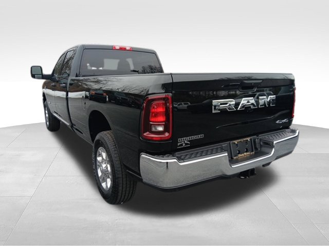 New 2026 RAM 3500 Big Horn AWD/4WD image 4