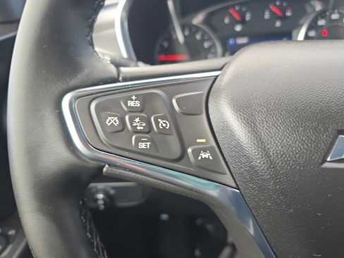 Used 2023 Chevrolet Equinox LT image 23