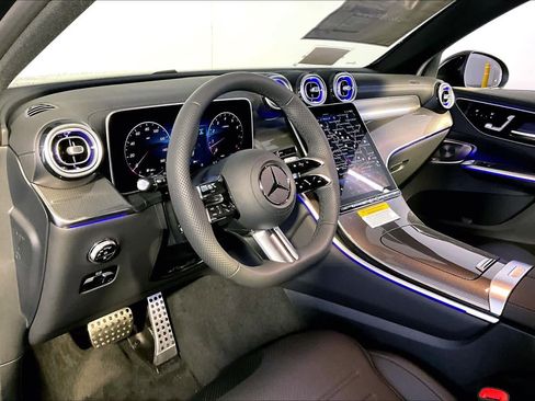 New 2026 Mercedes-Benz GLC 300 4MATIC image 9