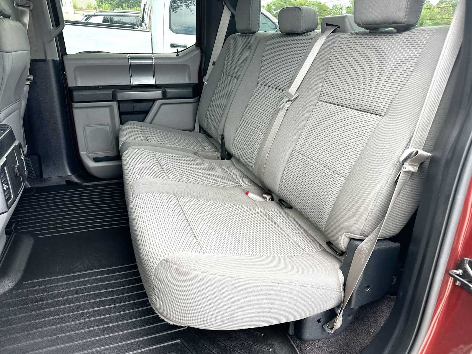 Used 2016 Ford F150 XLT w/ Equipment Group 301A Mid RWD image 23