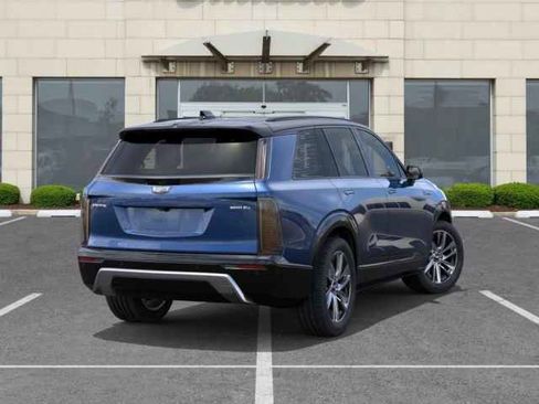 New 2026 Cadillac Vistiq Sport w/ LPO, Floor Liner Package AWD/4WD image 5