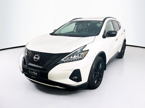 Used 2024 Nissan Murano SV w/ SV Midnight Edition Package AWD/4WD image 3