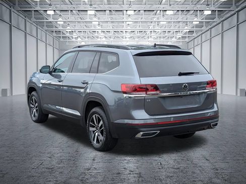 Certified 2023 Volkswagen Atlas SE FWD image 3