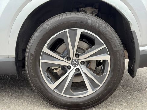 Used 2023 Lexus RX 350 Premium w/ Accessory Package AWD/4WD image 9