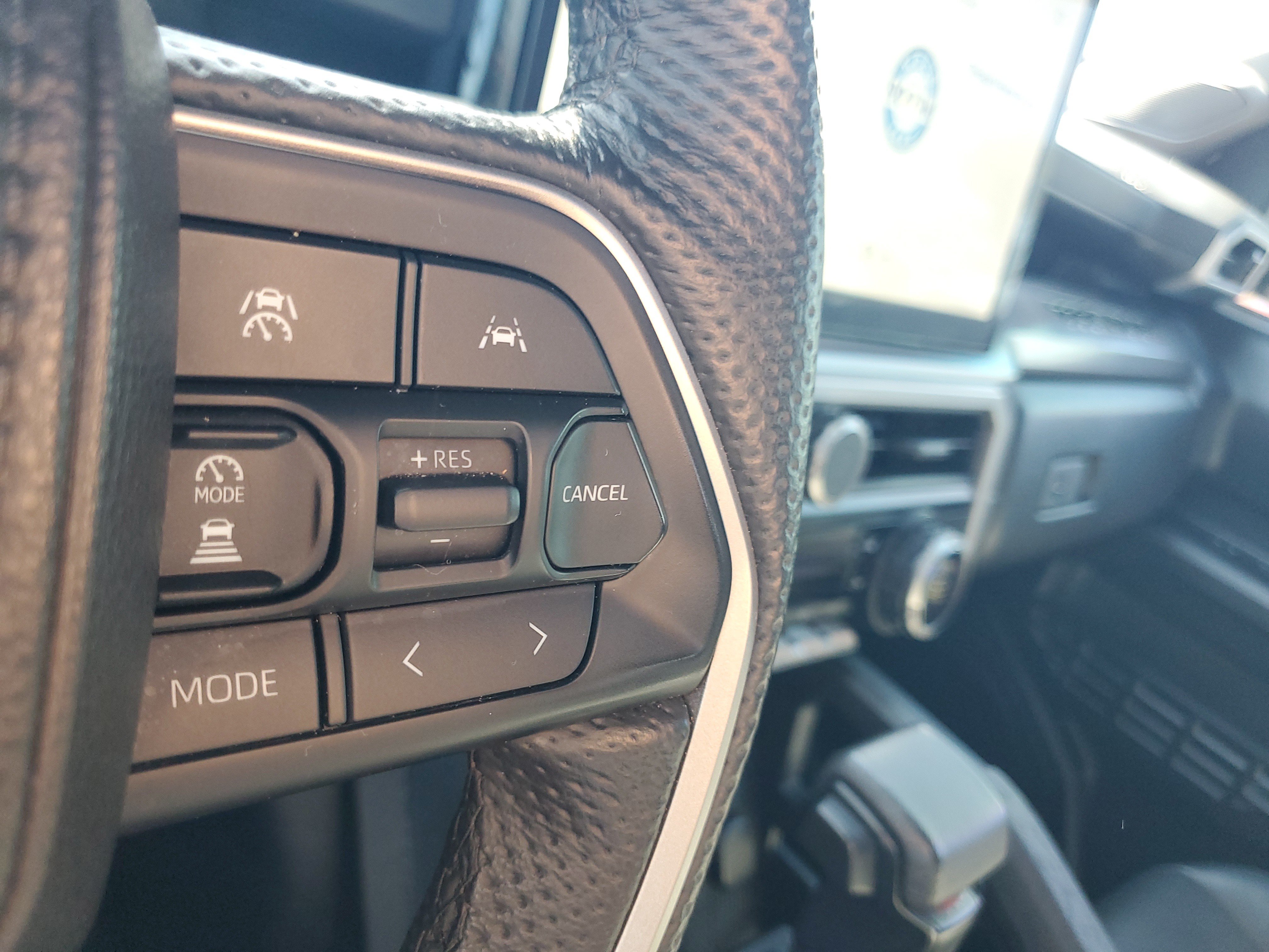 Used 2024 Toyota Tacoma TRD Off-Road w/ TRD Off Road Premium Package AWD/4WD image 23