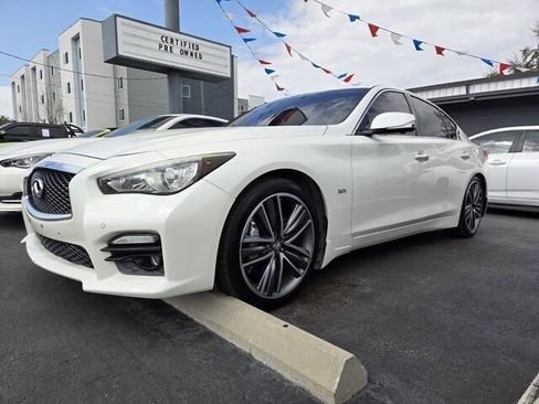 Used 2016 INFINITI Q50 Sport image 3