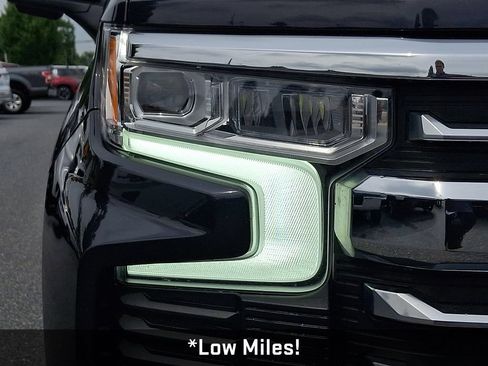 Used 2022 Chevrolet Silverado 1500 LTZ w/ LTZ Convenience Package II AWD/4WD image 11