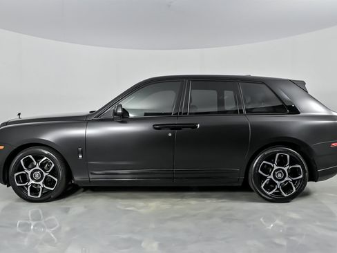 Used 2019 Rolls-Royce Cullinan image 8