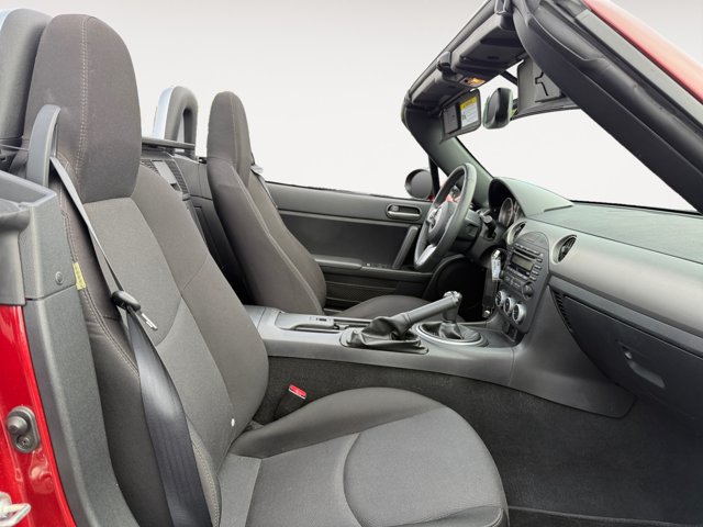 Used 2012 MAZDA MX-5 Miata Touring w/ Suspension Pkg RWD image 20