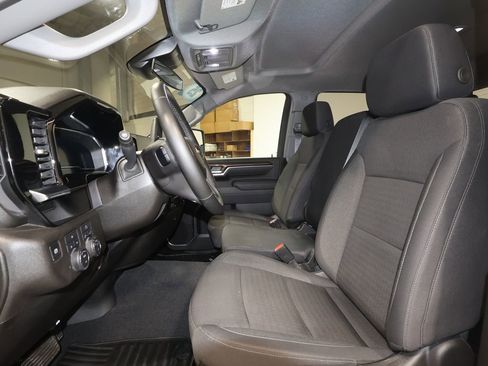 Certified 2025 Chevrolet Silverado 2500 LT w/ Convenience Package image 23