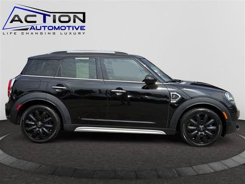 Used 2019 MINI Cooper Countryman S FWD image 9