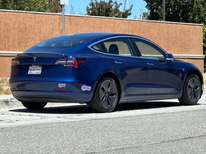 Used 2019 Tesla Model 3 Standard Range Plus