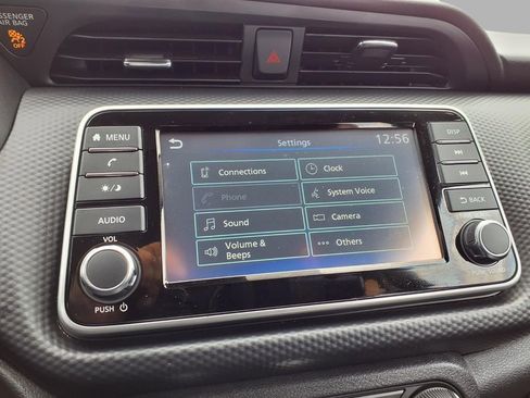 Used 2025 Nissan Kicks Play S FWD image 7
