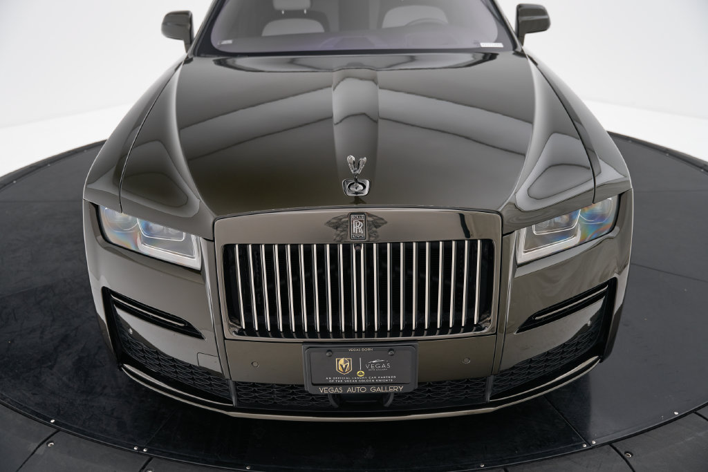 Used 2023 Rolls-Royce Ghost Black Badge AWD/4WD image 18
