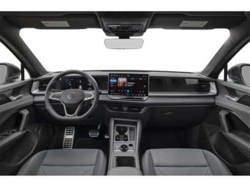 New 2026 Volkswagen Tiguan SE R-Line AWD/4WD image 8