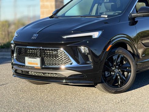 Used 2025 Buick Encore GX Sport Touring w/ Comfort Package image 3