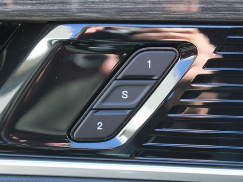 Used 2022 Jeep Wagoneer Series II image 20