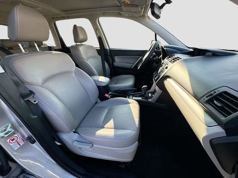Used 2015 Subaru Forester 2.5i Touring image 34