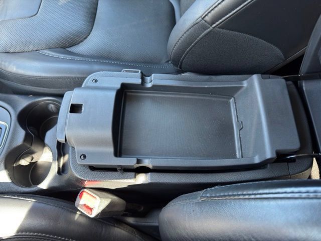Used 2019 Jeep Cherokee Limited AWD/4WD image 22