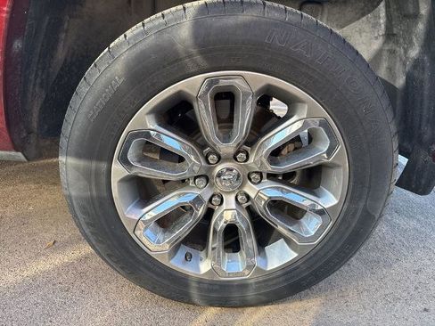 Used 2021 RAM 1500 Laramie w/ Sport Appearance Package image 15