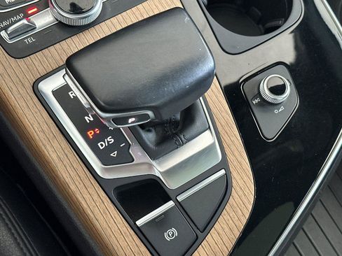 Used 2017 Audi Q7 3.0T Prestige image 22