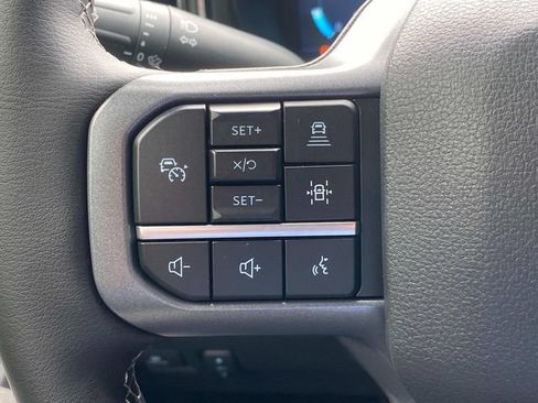 Used 2025 Ford F250 Lariat w/ Lariat Ultimate Package AWD/4WD image 17