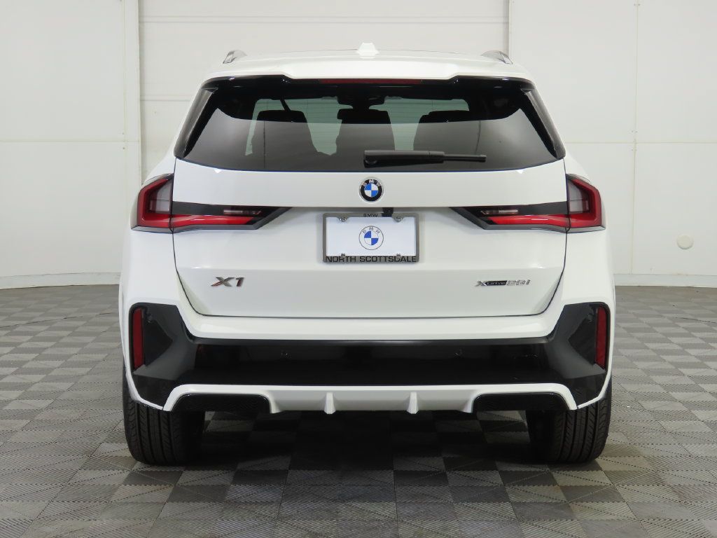 Certified 2026 BMW X1 xDrive28i w/ Technology Package AWD/4WD image 7