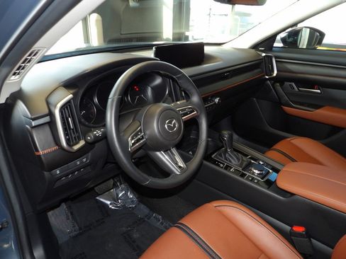 Certified 2025 MAZDA CX-50 Meridian Edition w/ Weather Package image 25