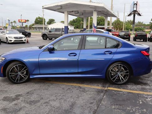 Used 2019 BMW 330i xDrive Sedan w/ M Sport Package AWD/4WD image 6