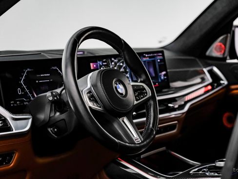 Used 2023 BMW X7 M60i w/ Executive Package image 41