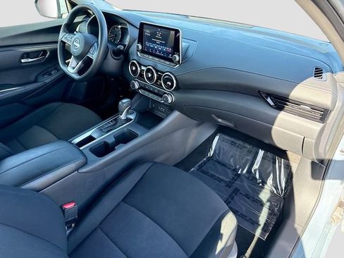 Used 2024 Nissan Sentra SV FWD image 26