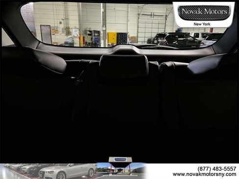 Used 2022 Toyota Highlander XLE image 14