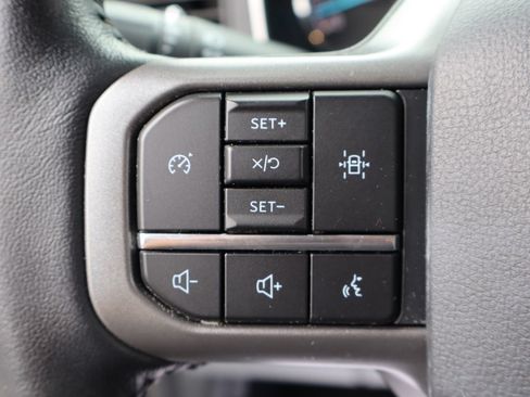 Used 2022 Ford F150 XLT w/ Equipment Group 302A High AWD/4WD image 16