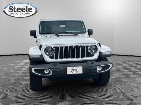 New 2025 Jeep Wrangler Sahara w/ Technology Group image 8