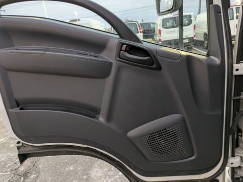 Used 2023 Chevrolet Low Cab Forward 5500XD image 18