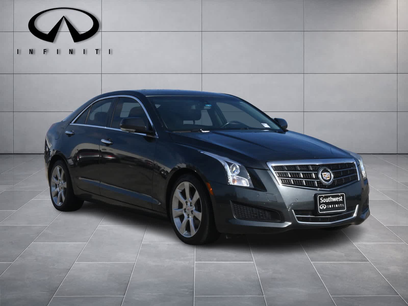 Used 2014 Cadillac ATS Luxury w/ Cold Weather Package RWD image 3