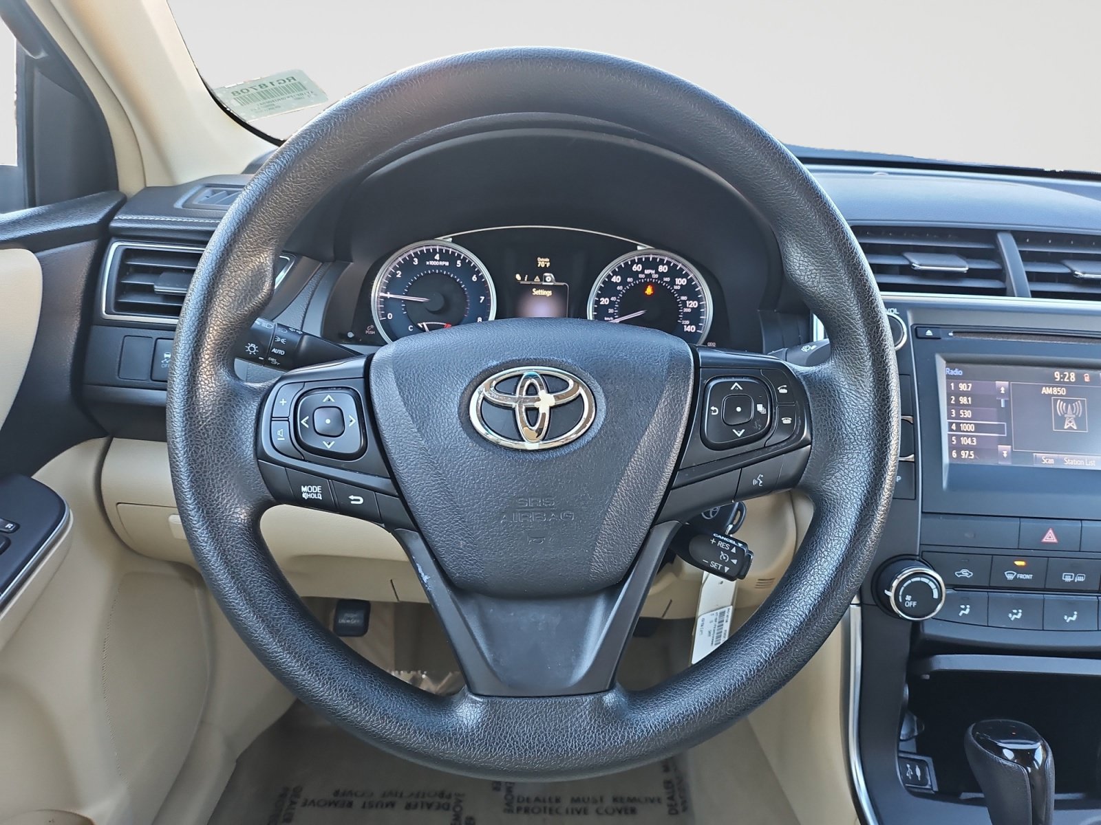 Used 2017 Toyota Camry LE FWD image 41