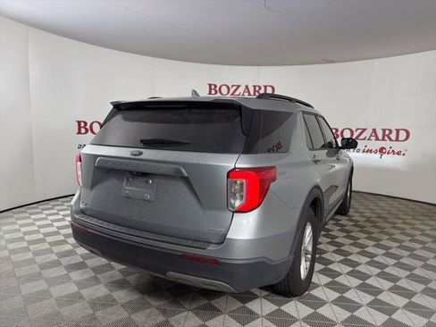 Used 2020 Ford Explorer XLT w/ Equipment Group 202A RWD image 8